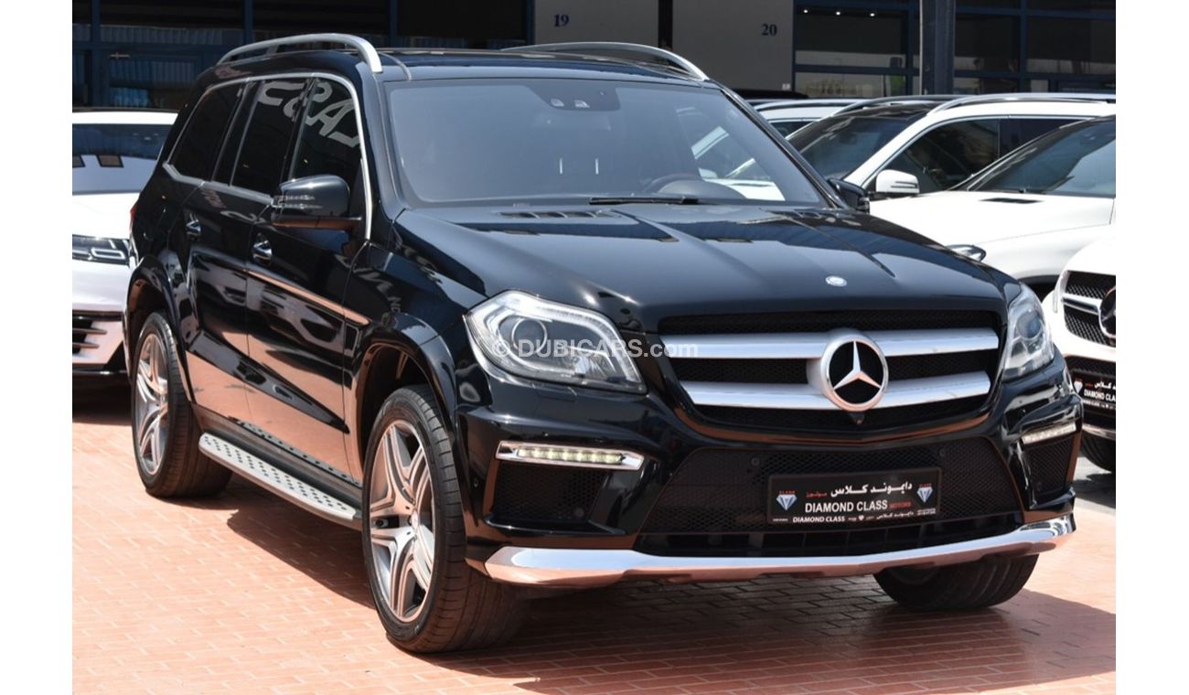Mercedes-Benz GL 500 Mercedes Benz GL500 gcc