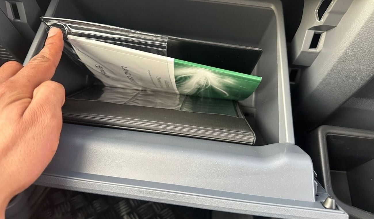 Toyota Land Cruiser 70 RHD DIESEL 2.8 Auto turbo  AUTO