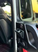 Mercedes-Benz G 63 AMG Std 5.5L