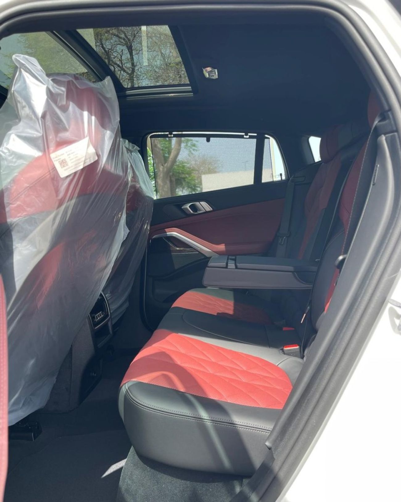 بي أم دبليو X6 M Std 4.4L 40i M Sport Under Warranty & Service 2025 GCC