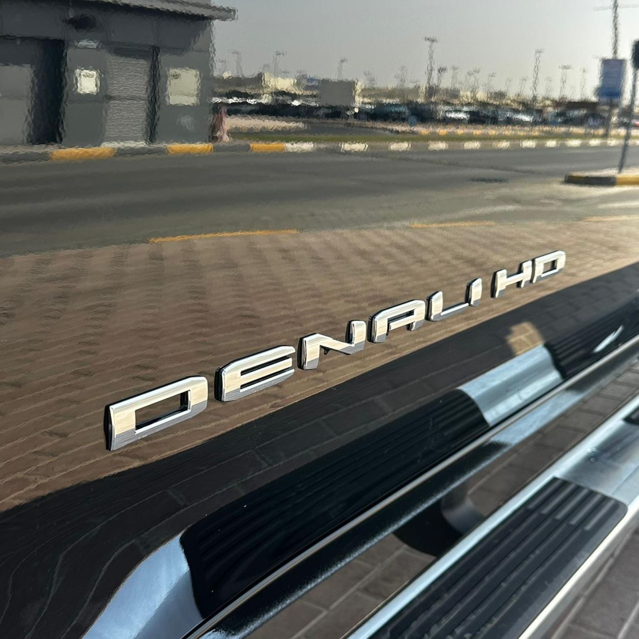 جي أم سي سييرا Denali 6.6L Diesel