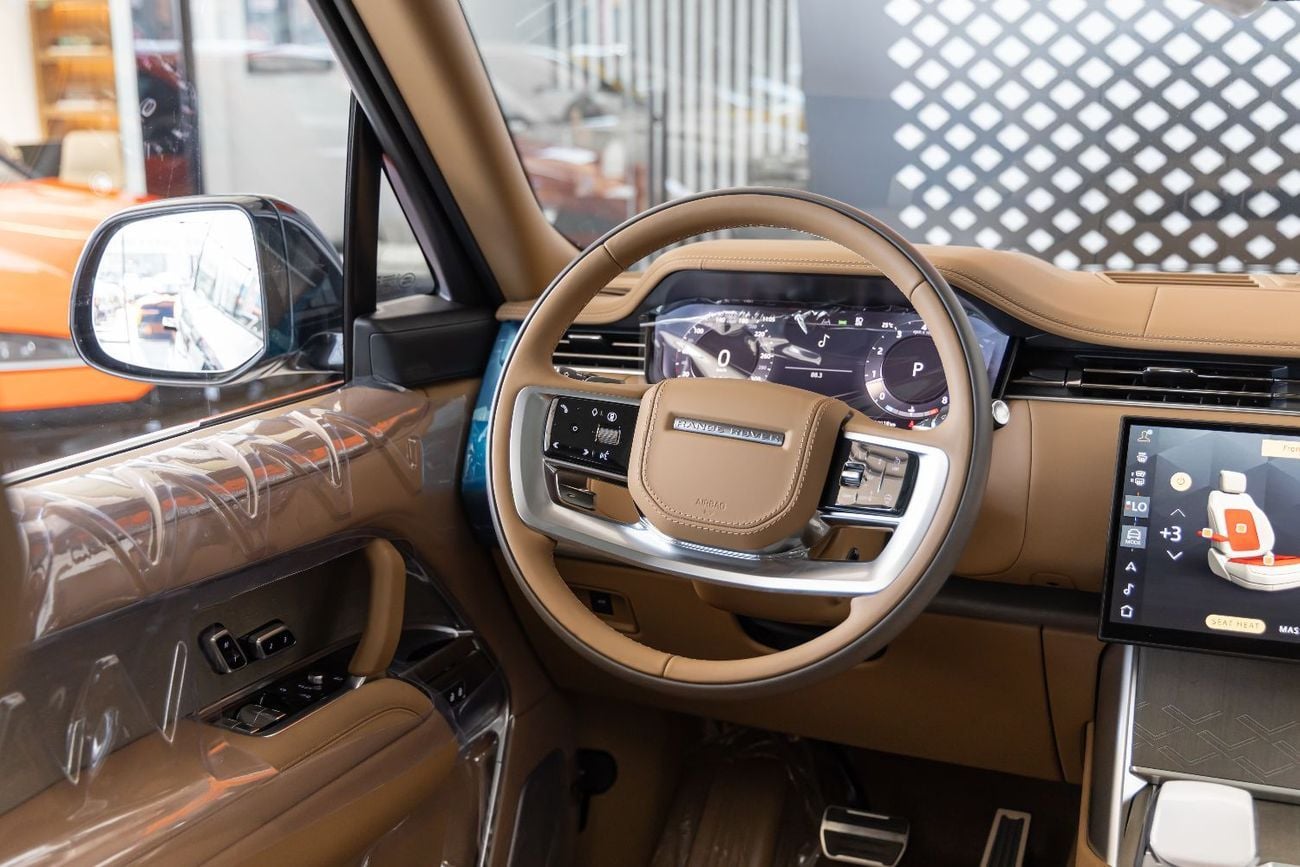 Land Rover Range Rover SV LWB P615 Range Rover | Vogue | SV | GCC | 4.4L Twin-Turbo V8 | SWB | AWD | VIP Rear Seats | 2026