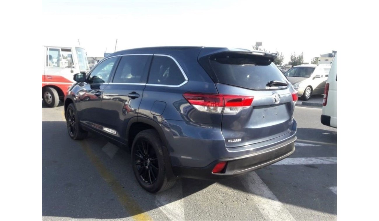 Toyota Kluger RIGHT HAND (Stock no PM 453 )