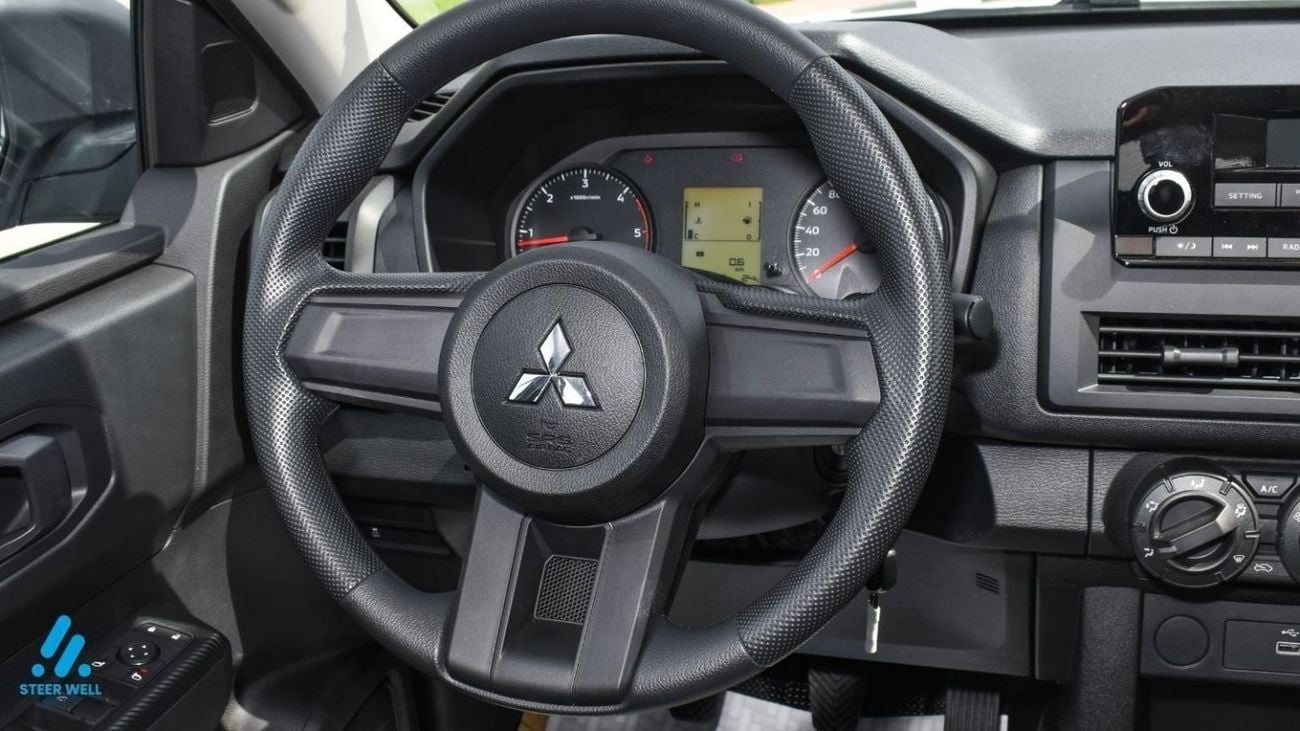 Mitsubishi L200 /Triton GL Diesel 2024 / Unbeatable Prices! / Double Cabin 4x4 5 MT Mid-Line / Export Only