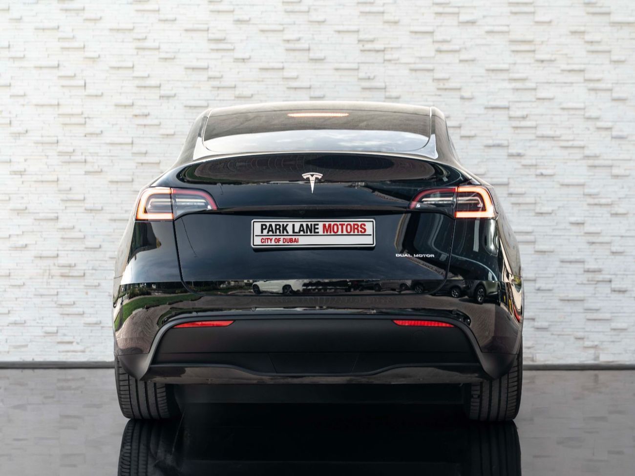 Tesla Model Y Long Range (AWD)