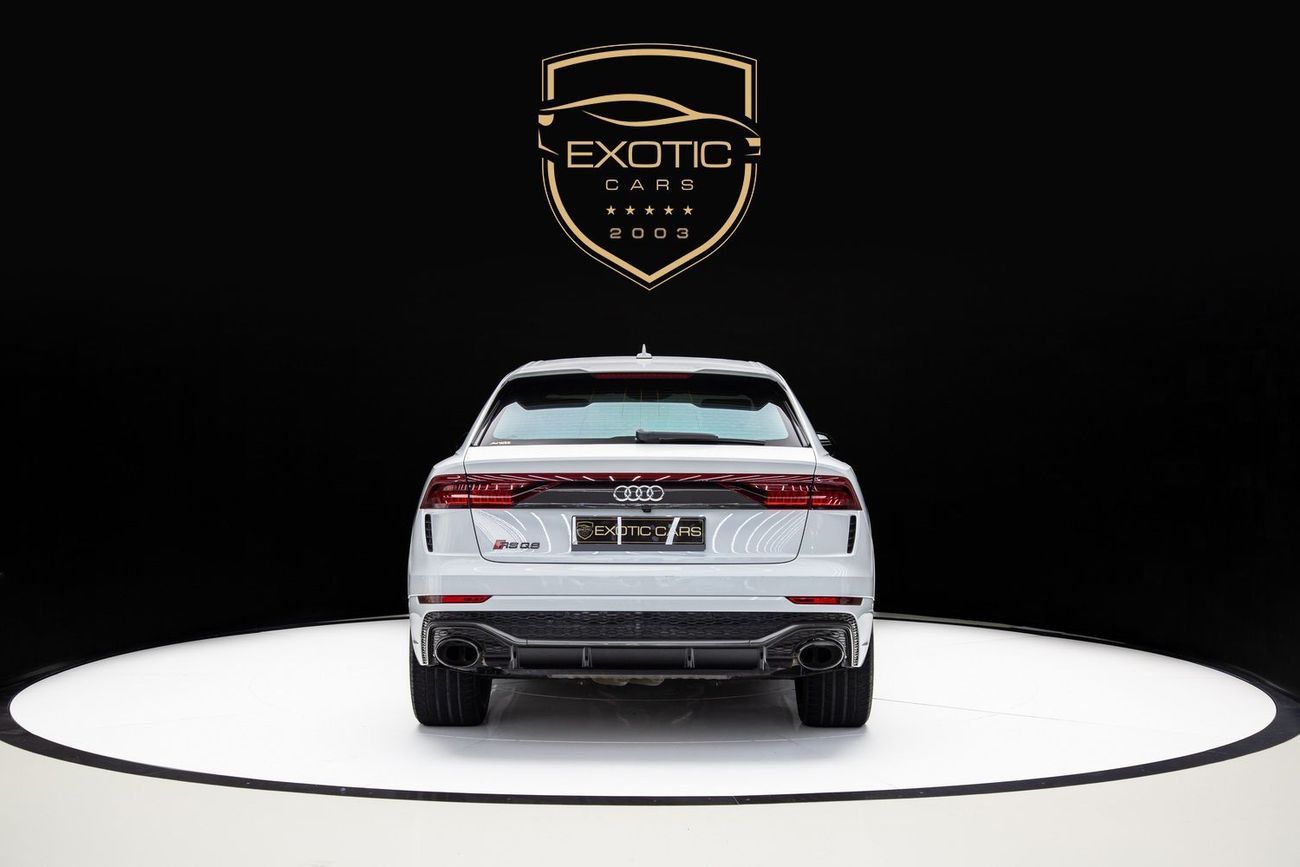 أودي RSQ8 quattro 4.0L