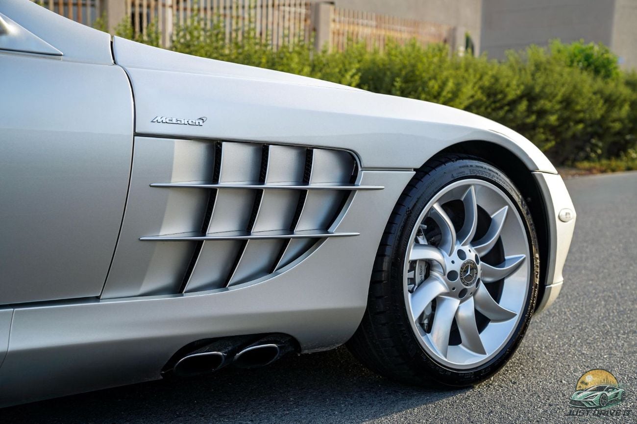 مرسيدس بنز SLR ماكلارين STD