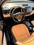 تويوتا راف ٤ XLE 2.5L