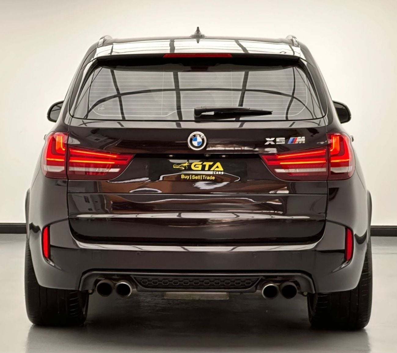 BMW X5 M EXCLUSIVE Std 4.4L 2016 BMW X5M, BMW Full Service History, Excellent Condition, GCC