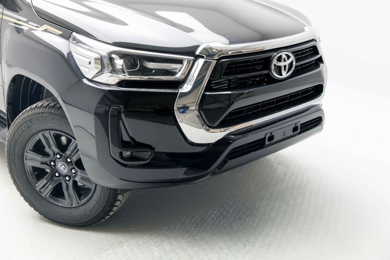 Toyota Hilux DLX 2.4L - Attitude Black Inside Black | Export Only