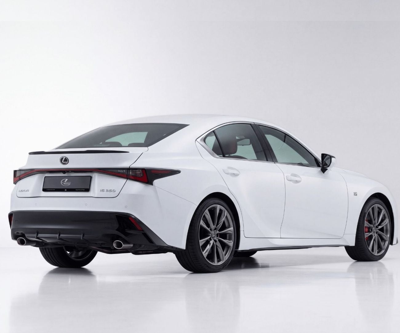 لكزس IS 350 F SPORT PRESTIGE