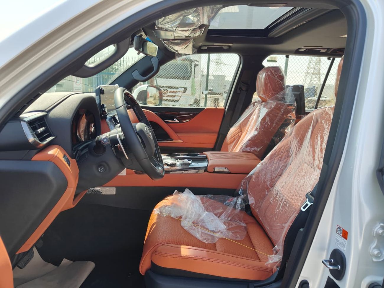 لكزس LX 600 Lexus LX 600 3.5L VIP 4 Seater 2024