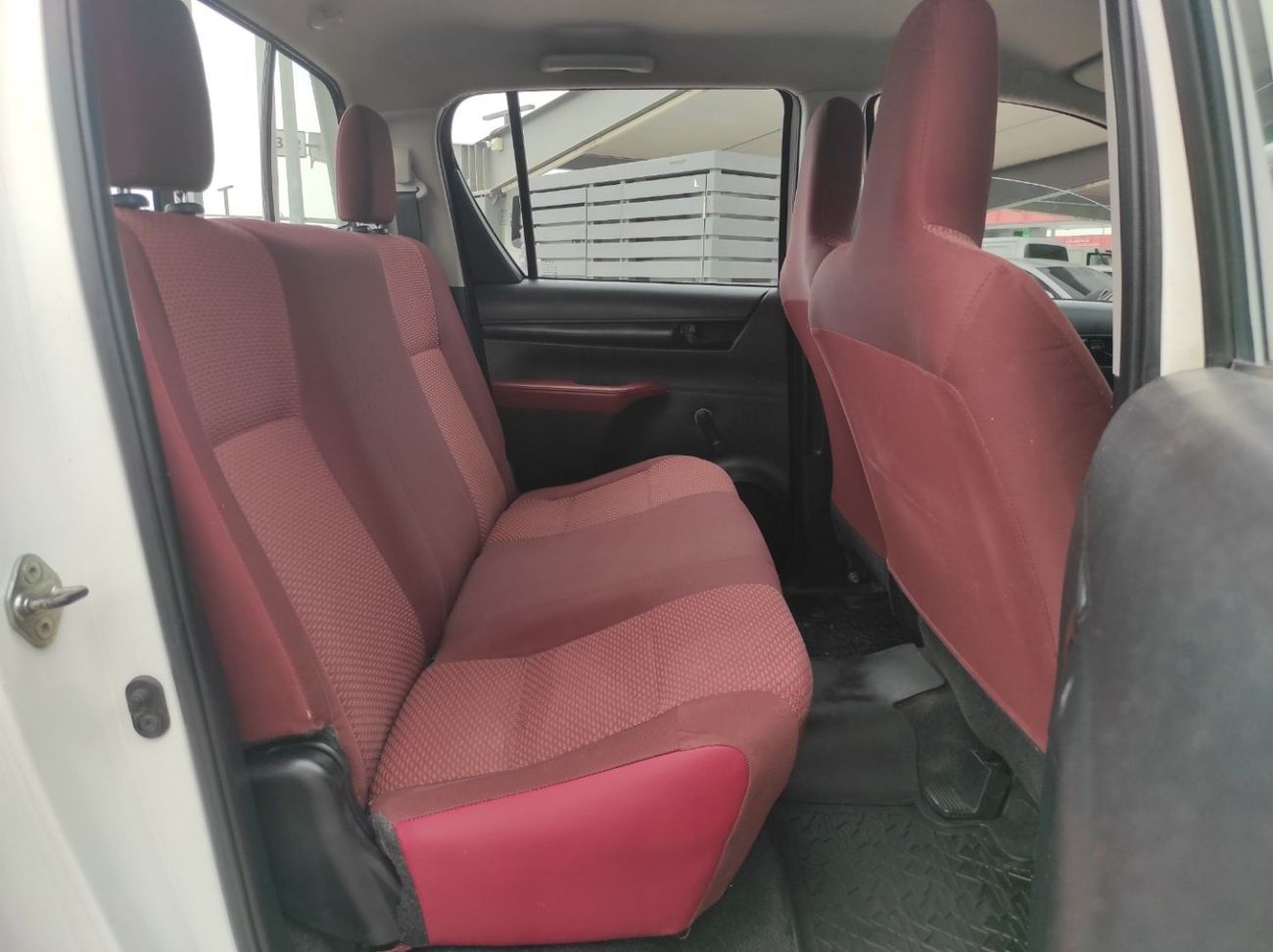 Toyota Hilux DLS 2.7L Toyota Hilux 2021 manual 4×2 petrol