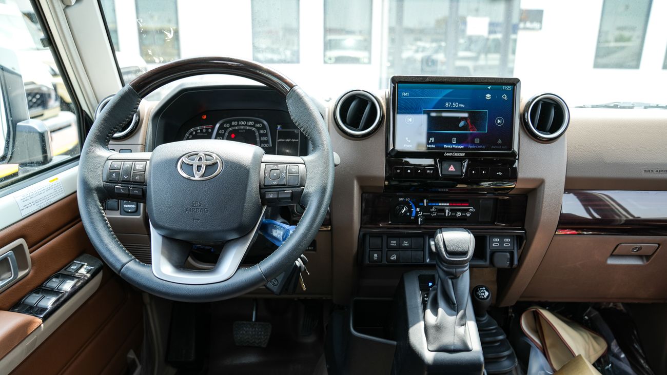 Toyota Land Cruiser Pick Up