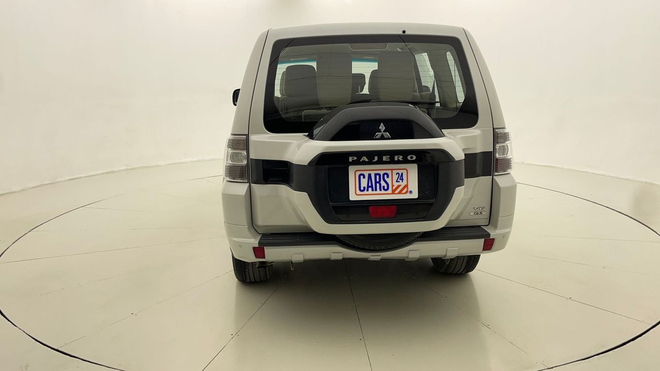 Mitsubishi Pajero GLS LOWLINE 3.5 | Zero Down Payment | Home Test Drive