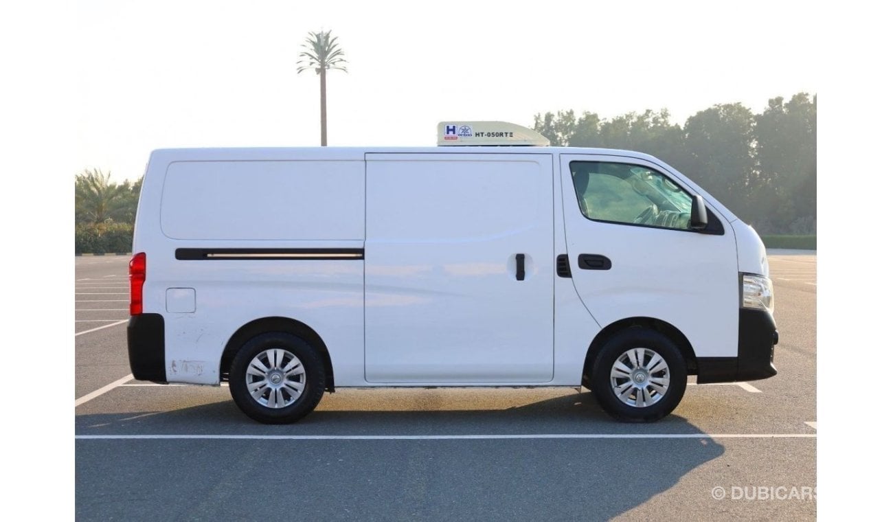 نيسان أورفان Std NV350 Cargo Van with Chiller Box | Excellent Condition | GCC Specs