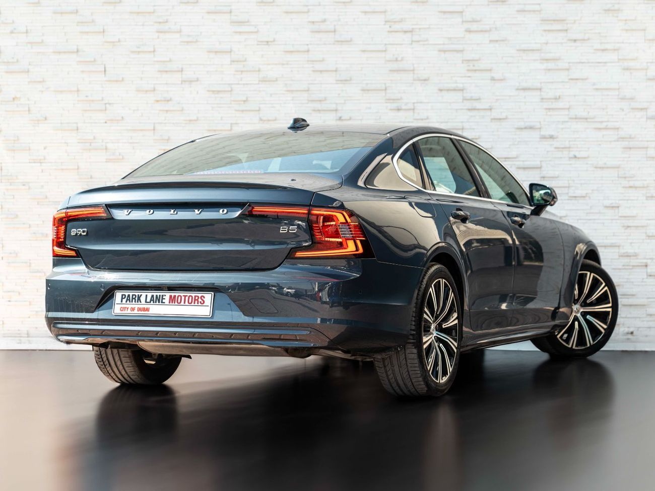 فولفو S90 B5 2.0T Powertrain