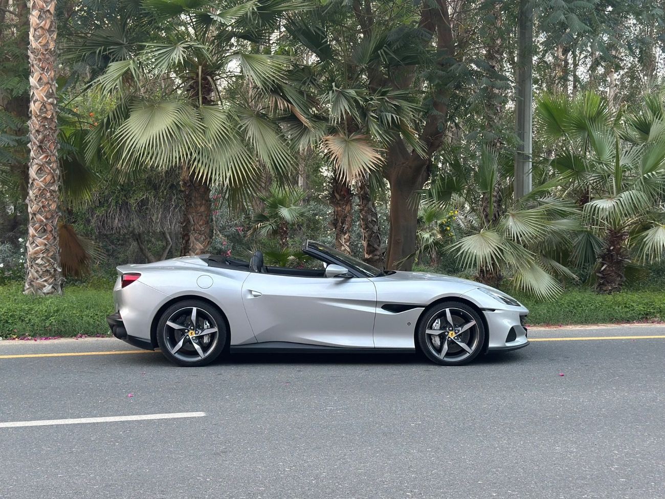 Ferrari Portofino 2022 Ferrari Portofino M | European Specs | 3.9L V8 Twin-Turbo | 612 HP | Hard Top | 18,000 KM | Per