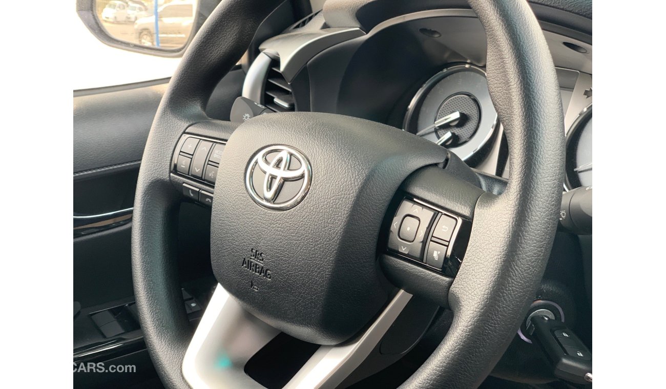 Toyota Hilux 2.4 Diesel 2021 M/T ( ALLOY WHEELS / SCREEN ) LIMITED STOCK