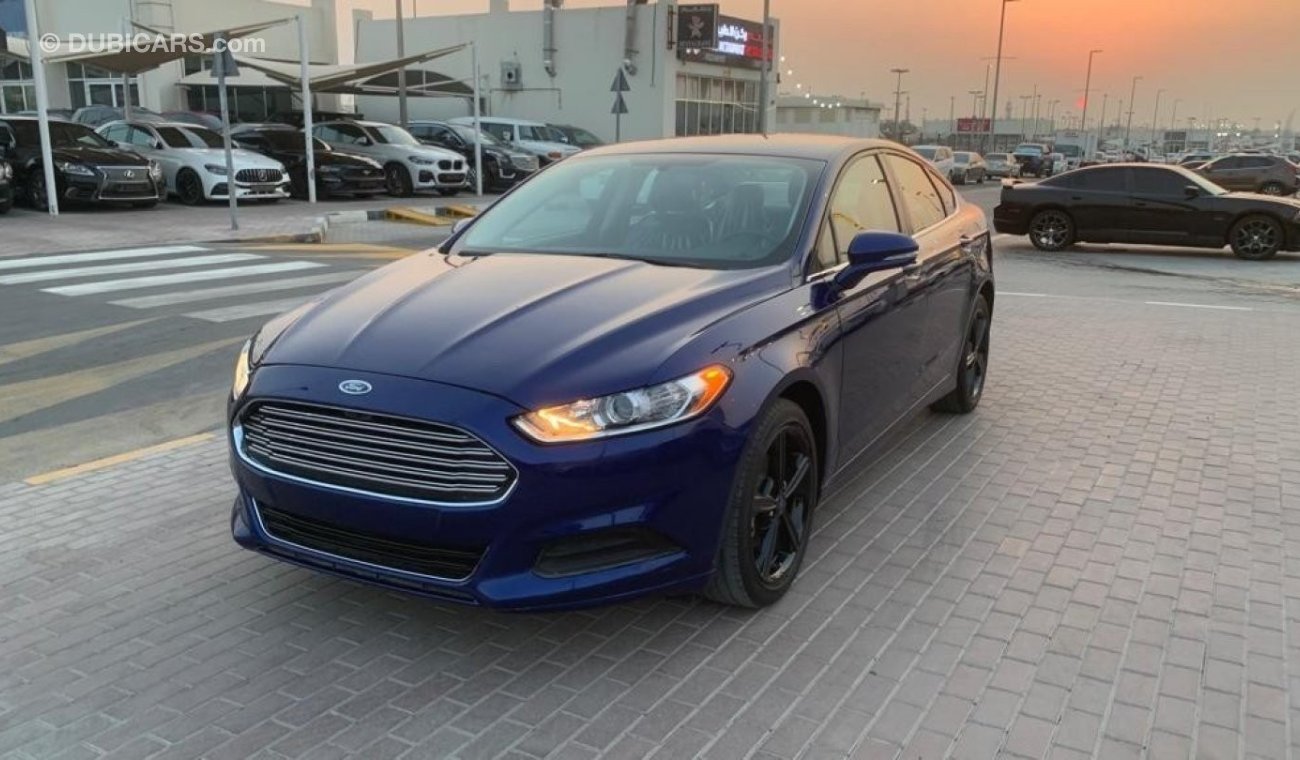 Ford Fusion SE SE SE Very Clean Car