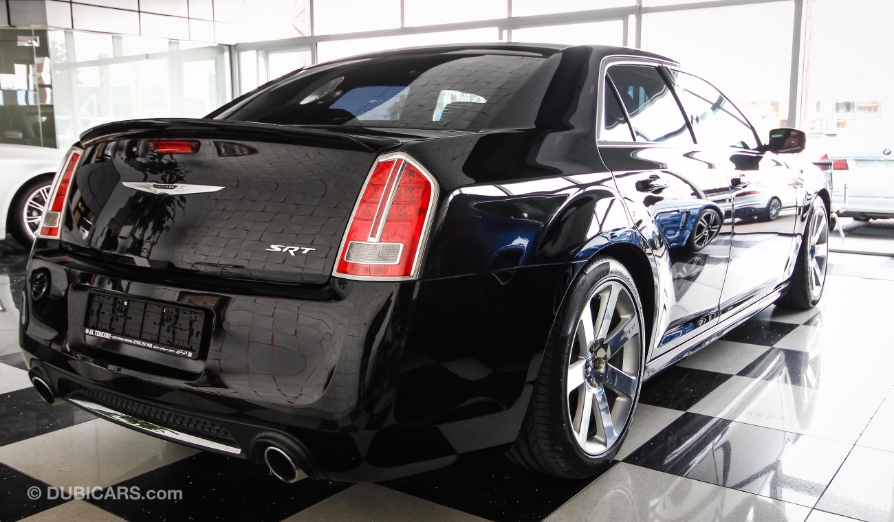 Chrysler 300C SRT8