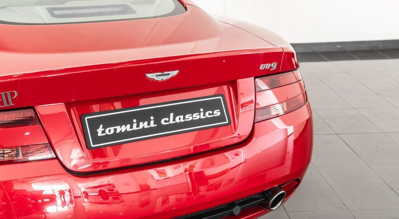 أستون مارتن DB9 STD