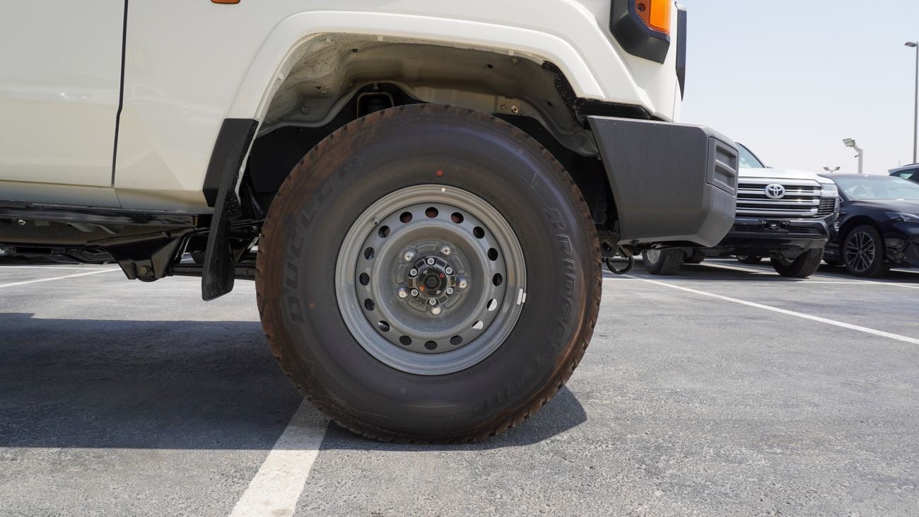 Toyota Land Cruiser Pick Up