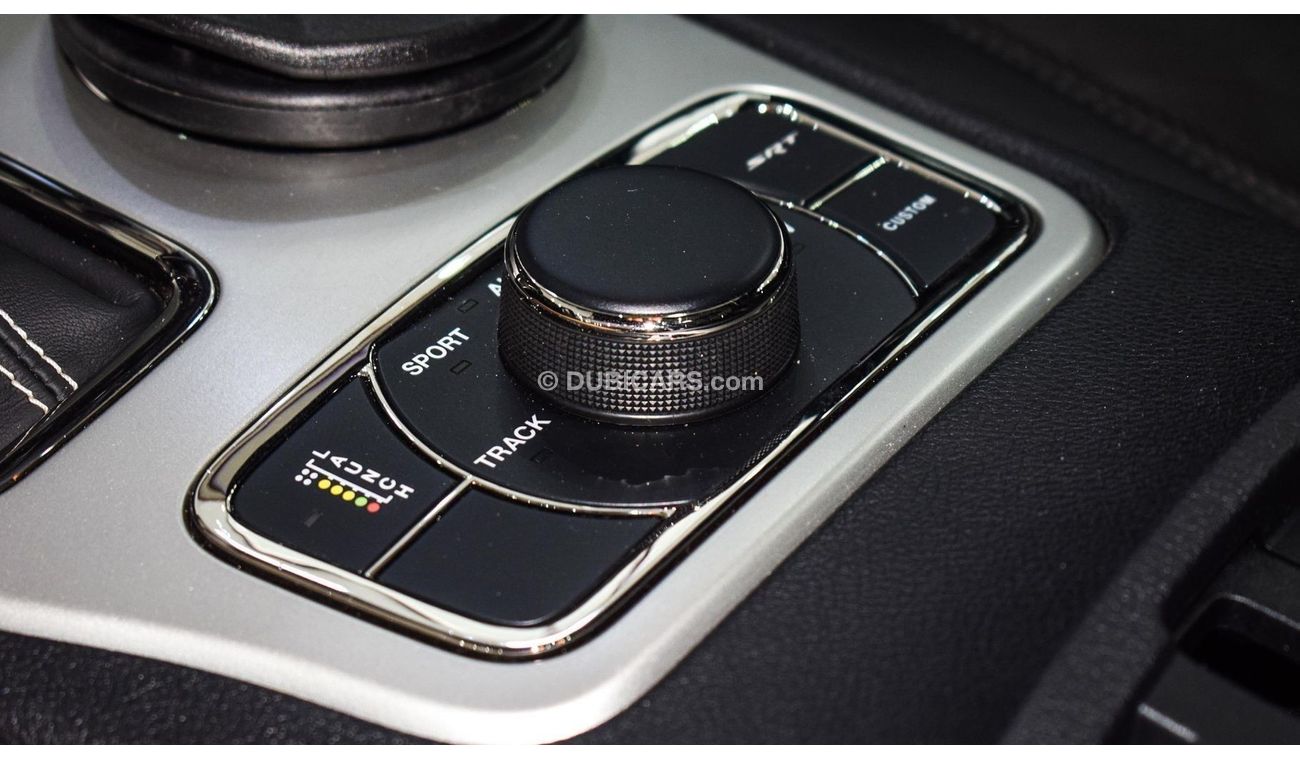 Jeep Grand Cherokee SRT