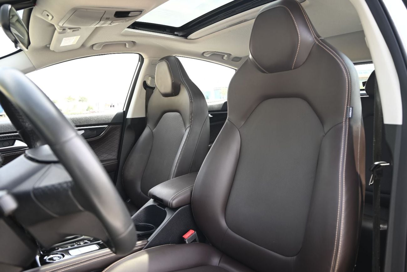 جاك J7 HOT DEALS - 0% DP - JAC J7 LUXURY 2023 - LOW MILEAGE - FIRST OWNER - MINT CONDITION