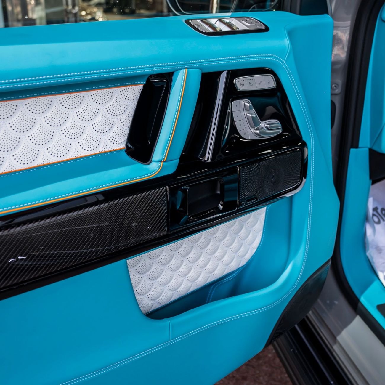 Mercedes-Benz G 63 AMG 2025 MERCEDES G800 BRABUS ( SPECAIL COLOUR NARDO GREY ) BRAND NEW