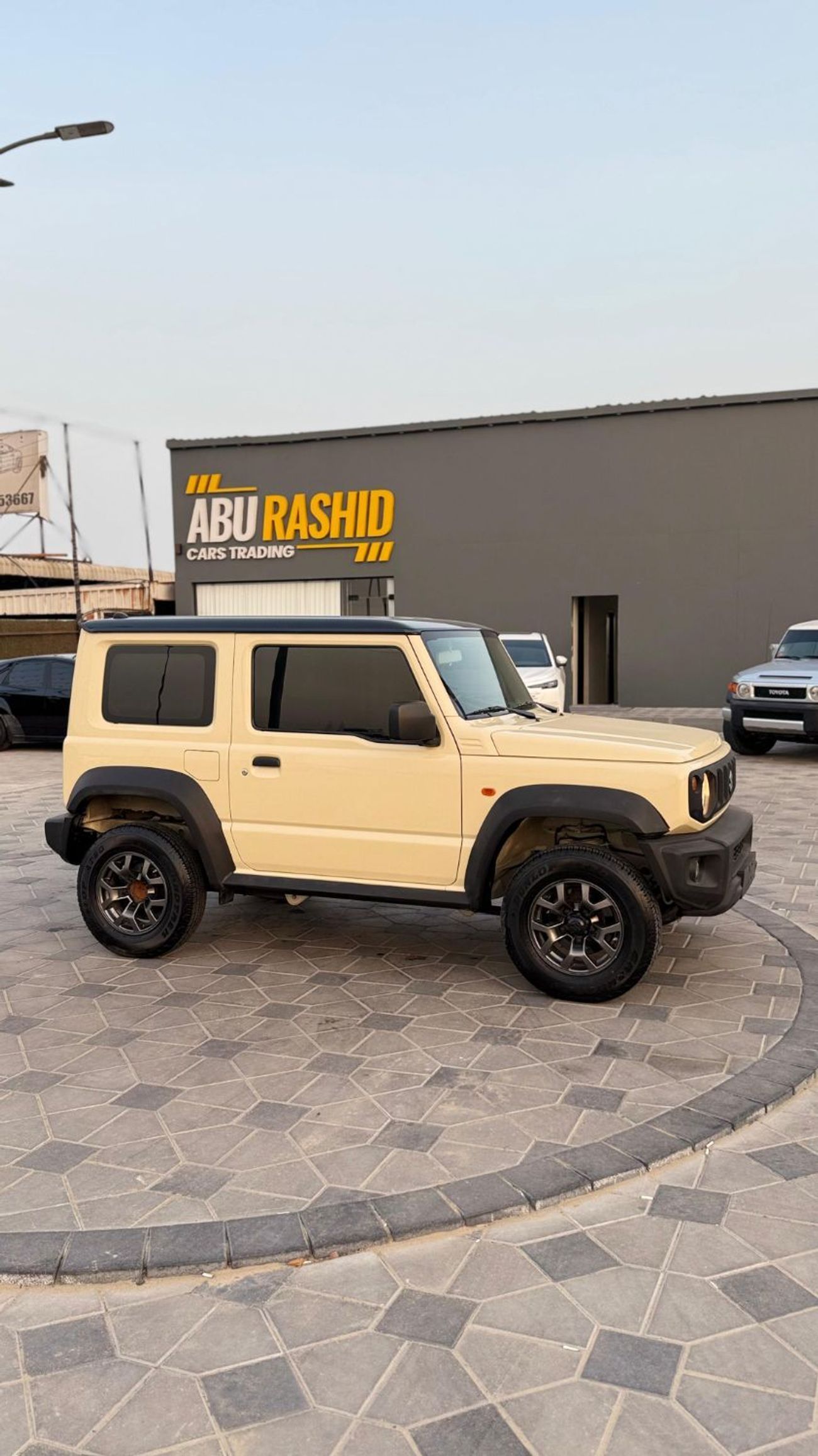 سوزوكي جيمني 1.5L GL (M/T)