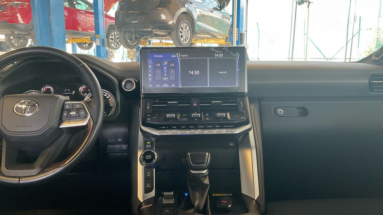 Toyota Land Cruiser 3.5T V6 GXR 4WD AUTO | Guaranteed Warranty | 0 Down Payment