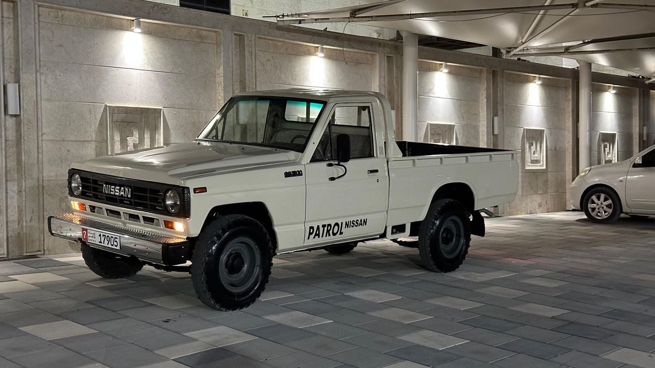 نيسان باترول بيك آب