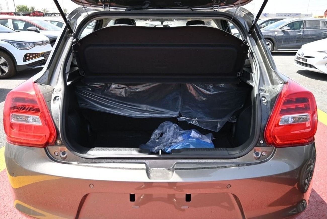 سوزوكي سويفت سوزوكي سويفت 1.2 لتر بنزين ، هاتشباك ، دفع أمامي ، 4 أبواب ، بدء الدفع ، وسادة هوائية مزدوجة ، حساسا