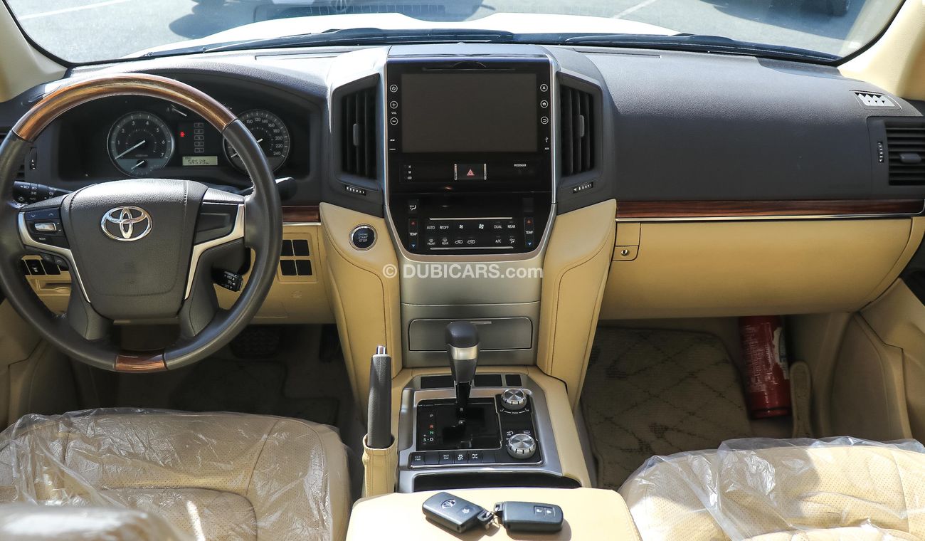 Toyota Land Cruiser GXR V6