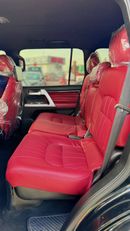 تويوتا لاند كروزر GXR 2019 Model Facelift to LC300 2025 Shape Exterior and Interior Both Car is very Clean and Perfect
