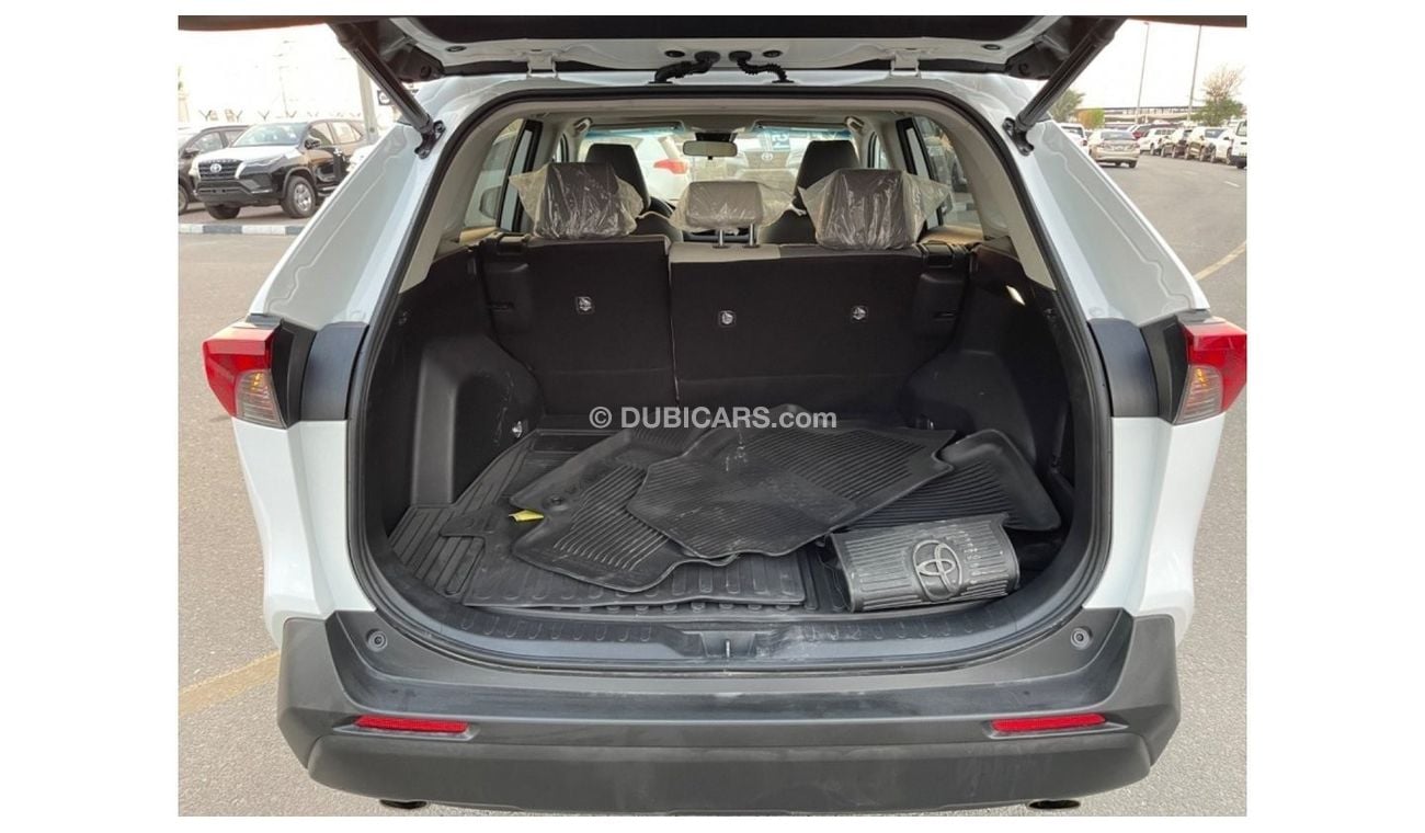 Toyota RAV4 2022 TOYOTA RAV4 XLE FULL OPTIONS IMPORTED FROM USA