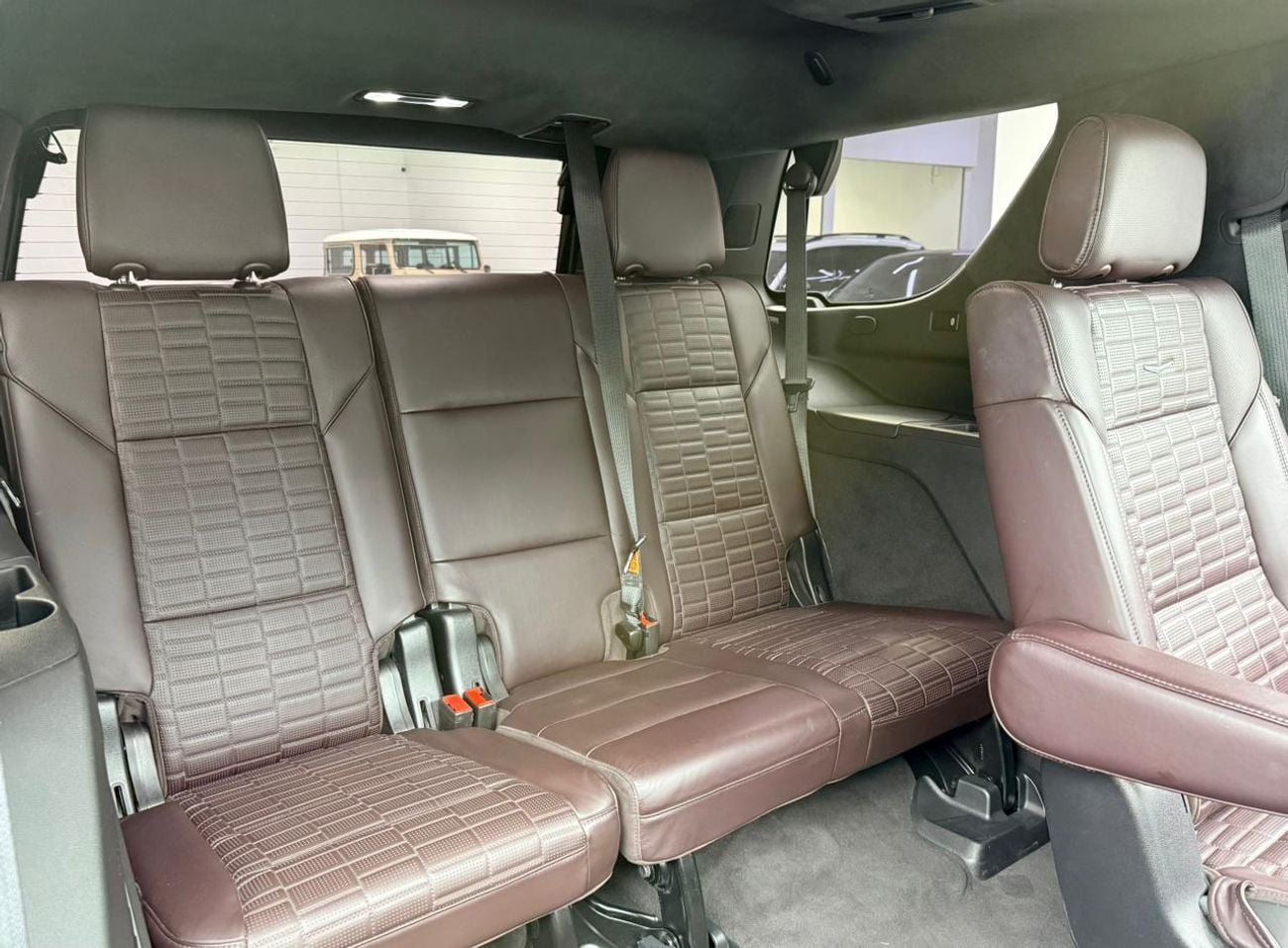 كاديلاك إسكالاد Escalade-V 6.2L 2023 Cadillac Escalade V, 2027 Cadillac Warranty, 2028 Cadillac Service Pack, GCC