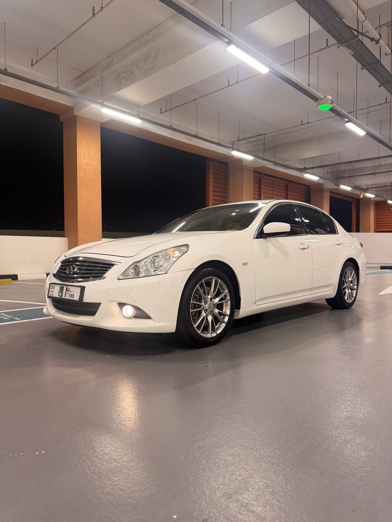 إنفينيتي G25 2.5