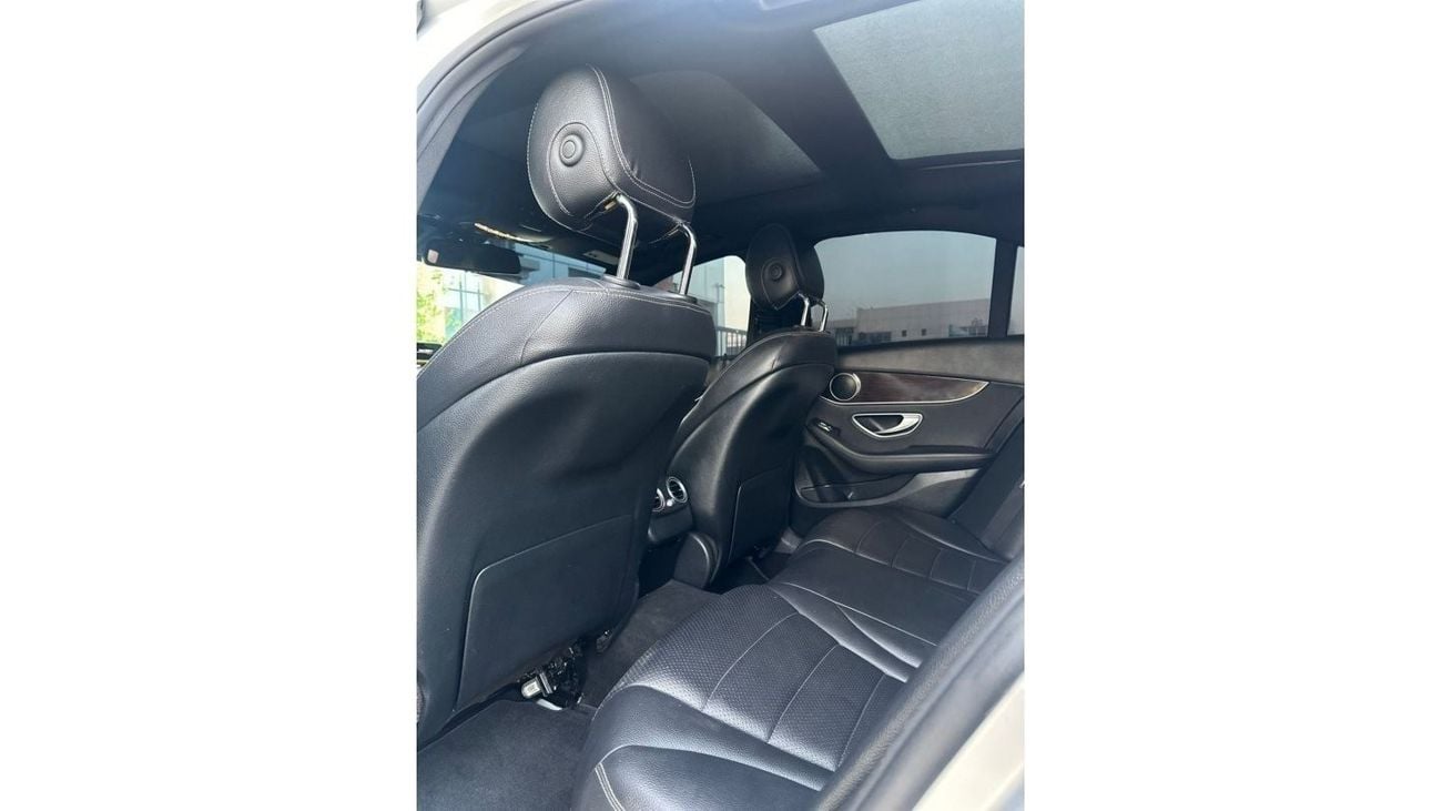 Mercedes-Benz C 300 Luxury