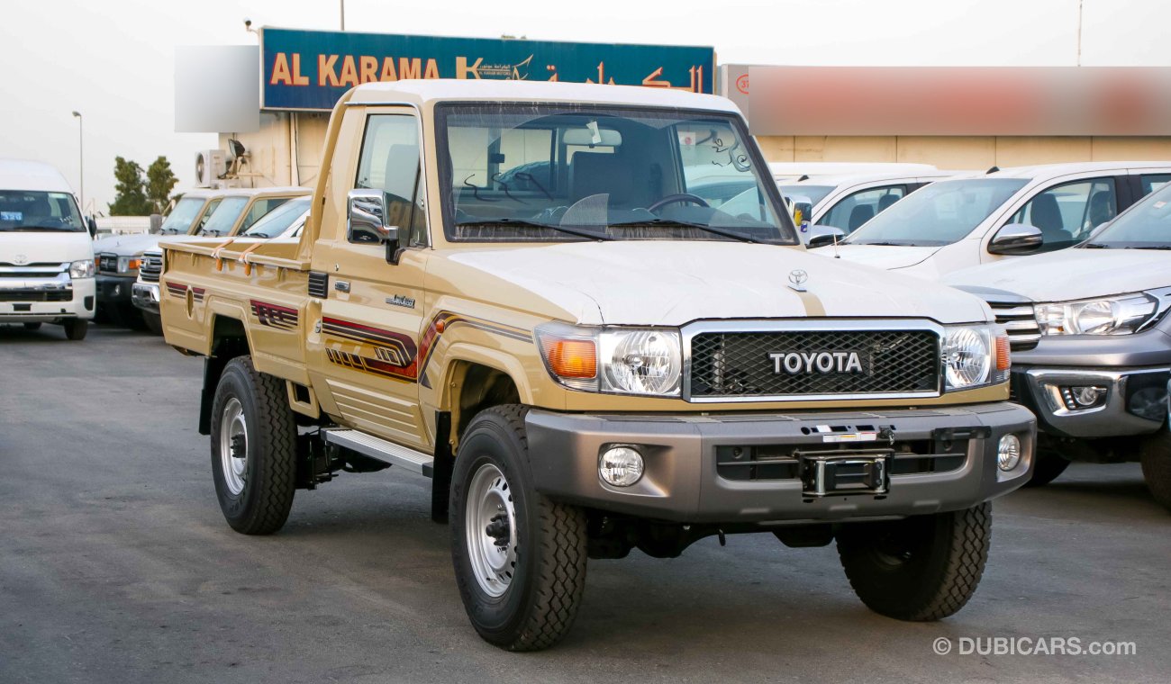 تويوتا لاند كروزر بيك آب Toyota Land Cruiser Pickup LX V6 4.0L - diff lock – winch