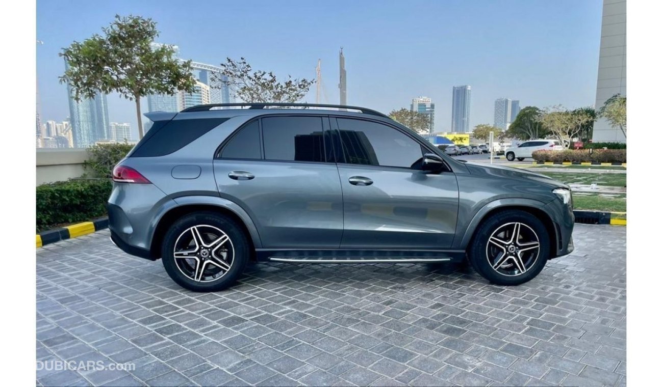 Mercedes-Benz GLE 350 2.0L inline - 4 turbo with Direct Injection - 2 Original keys - Low mileage-American Specs