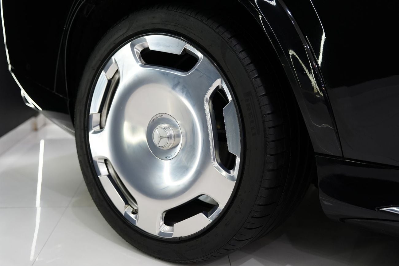 Mercedes Maybach GLS600 Maybach Two-Tone, Executive Rear Seat Package, EMC Warranty + Service!!