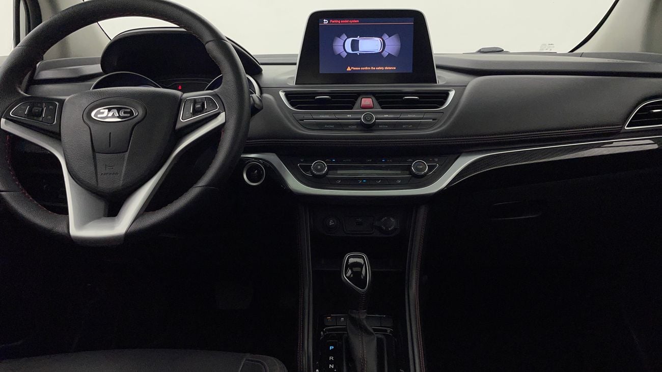 جاك JS3 INTELLIGENT LUXURY 1.6 | بدون دفعة مقدمة | اختبار القيادة في المنزل