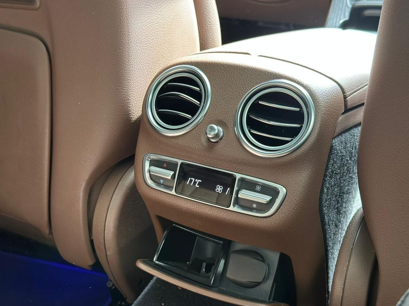 Mercedes-Benz E 350 MERCEDES-BENZ E350 | 2023 | PREMIUM + | KOREAN SPACE