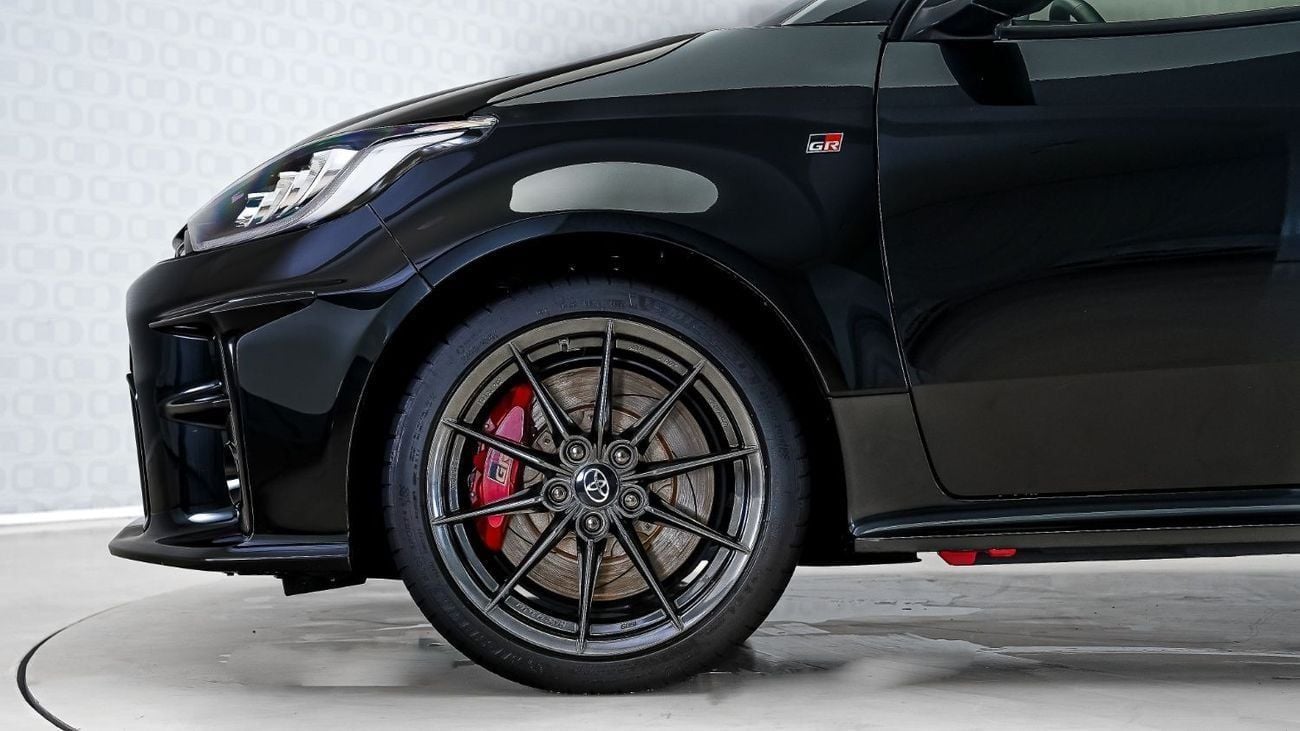 تويوتا يارس Yaris GR Circuit Pack | AED 2,592 PM | Milltek Eventuri Enhanced | Ramadan Offer