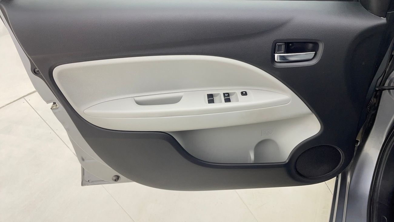 ميتسوبيشي اتراج GLX HIGHLINE 1.2 | بدون دفعة مقدمة | اختبار القيادة في المنزل