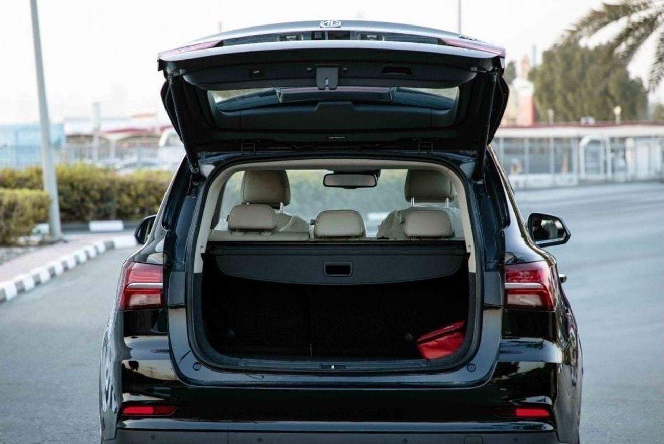 MG RX5 2023 MG RX5 2.0 AWD LUXURY - 3 Year Warranty & 1 Year Service - Black inside Black & Red