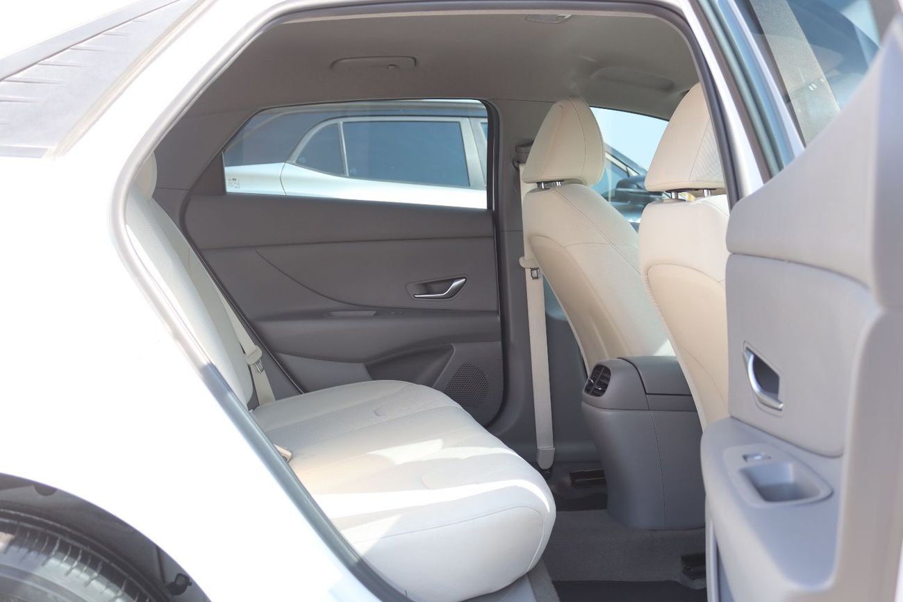 هيونداي إلانترا هيونداى إلنترا -2023- خليجى- بدون حوادث - محرك 1.6L-بحاله ممتازه