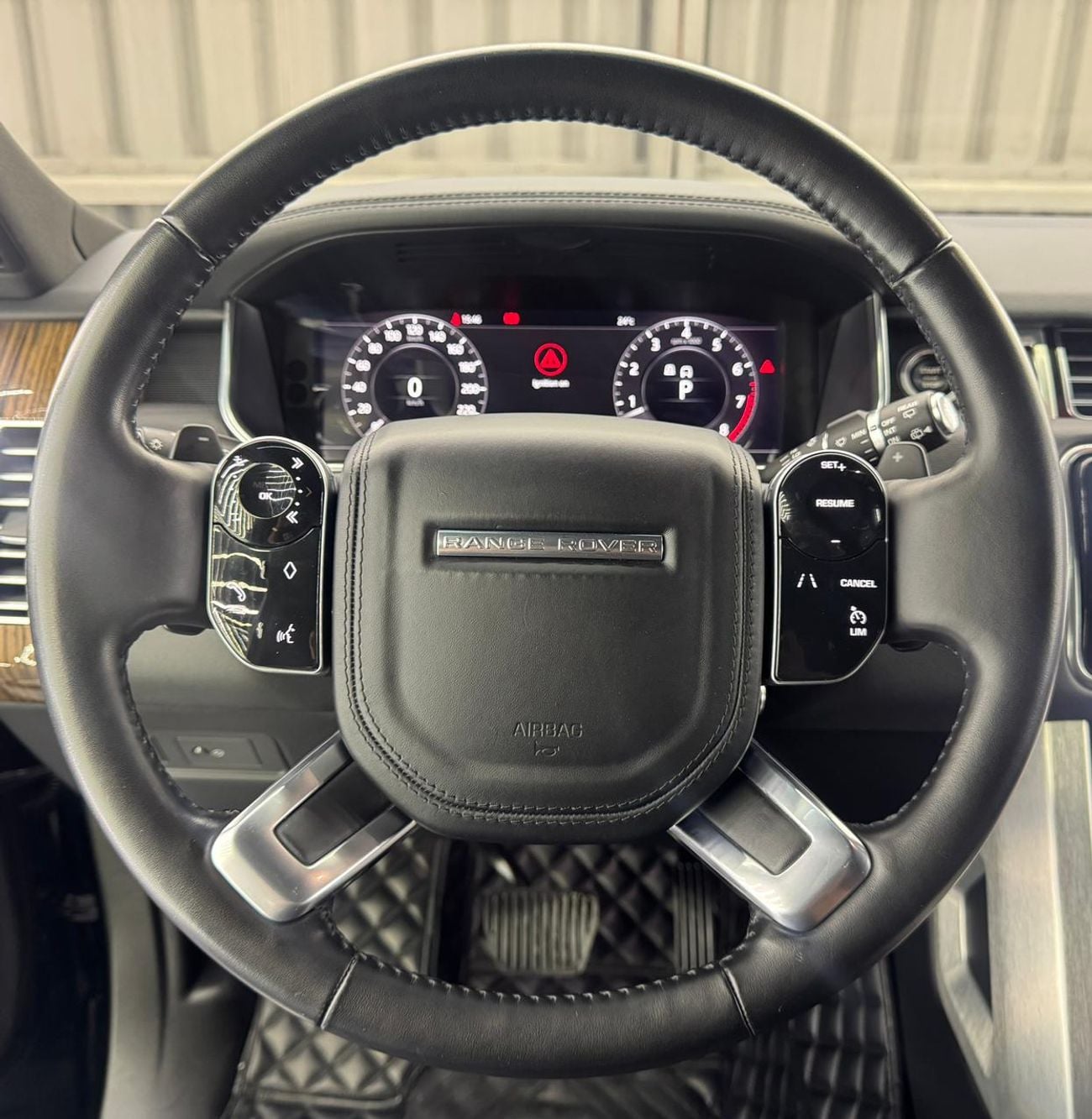 لاند روفر رينج روفر HSE,3.0L V6,360Hp,8 Speed